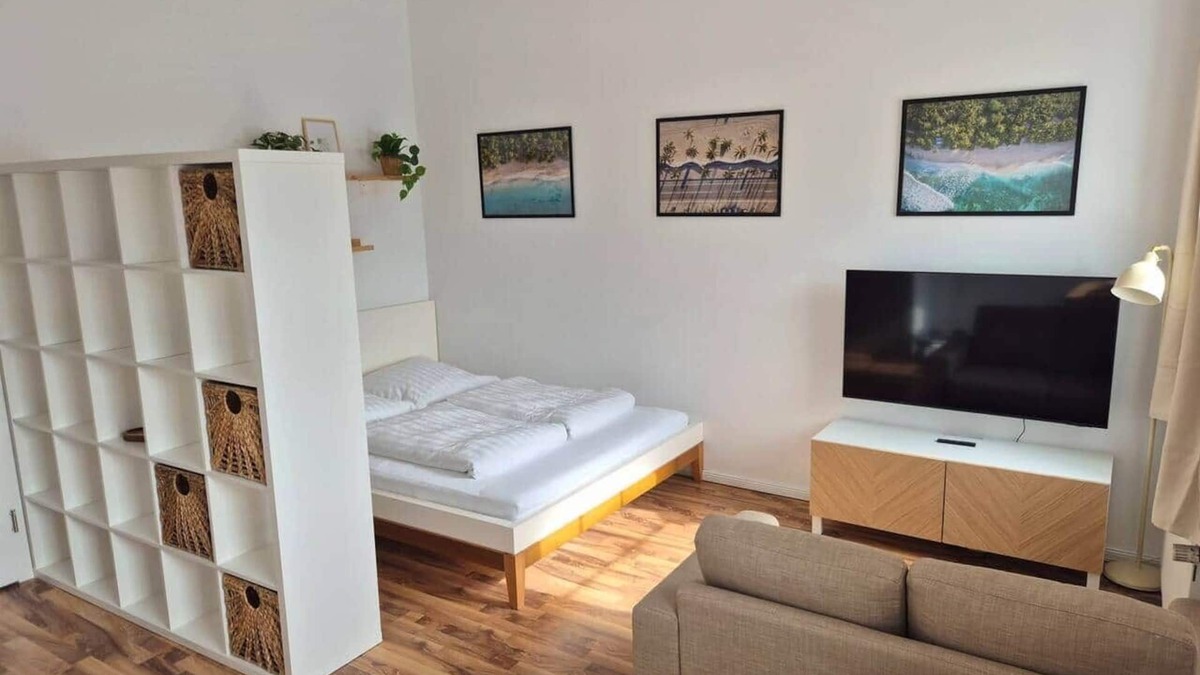 Munchen District Apartment | Studio 3 - Apartments at the castle