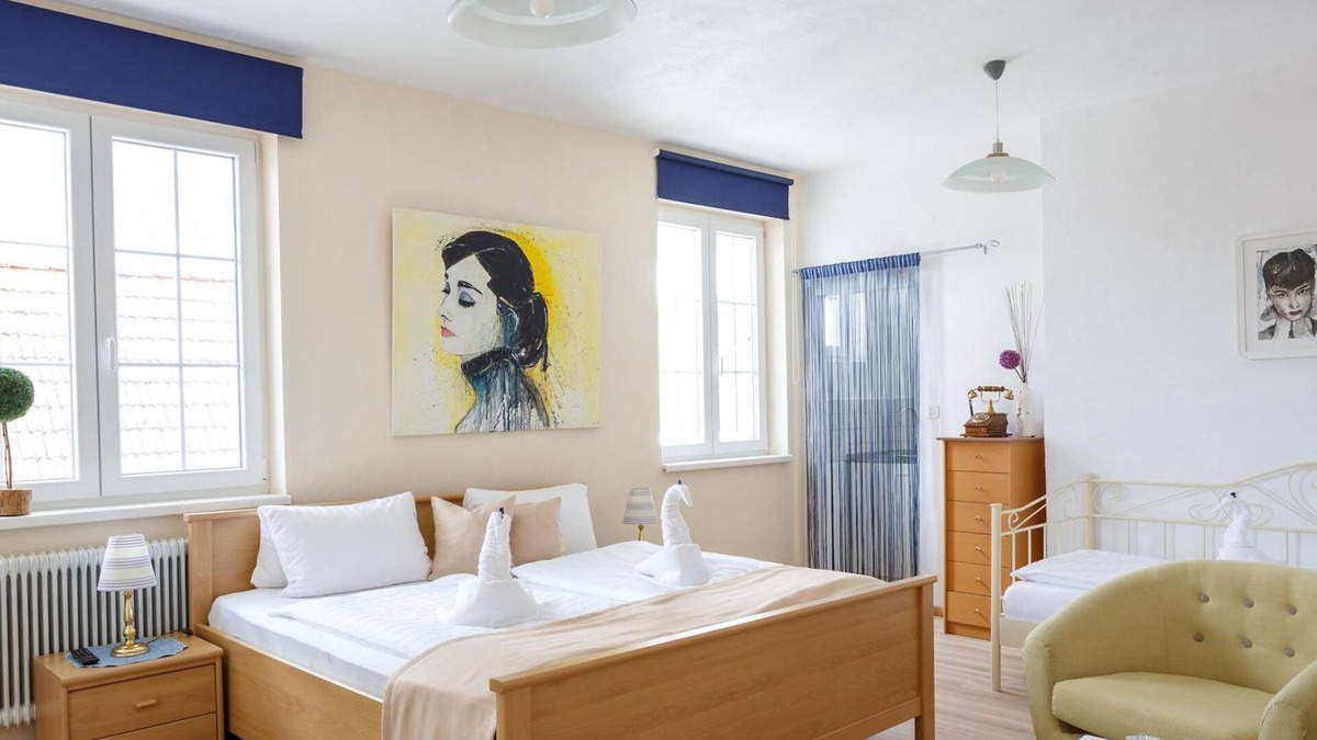 Morbisch am See Cottage | Studio 3-bett Zimmer, Dusche, WC - Pension Laubenhof