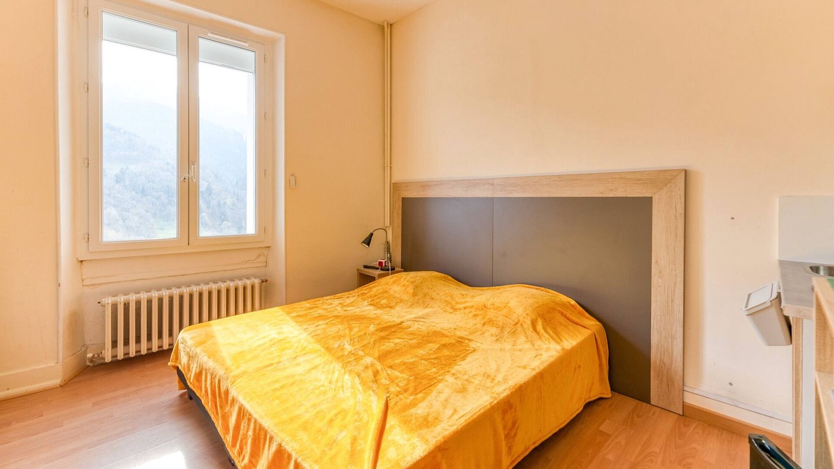 Arvillard Apartment | Studio '306' with shared pool, shared terrace and Wi-Fi