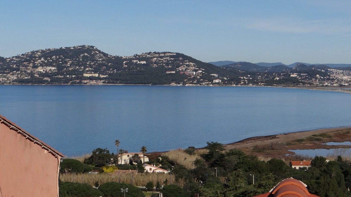 Giens Apartment | Studio 30m2 with sea view, Hyères, Giens