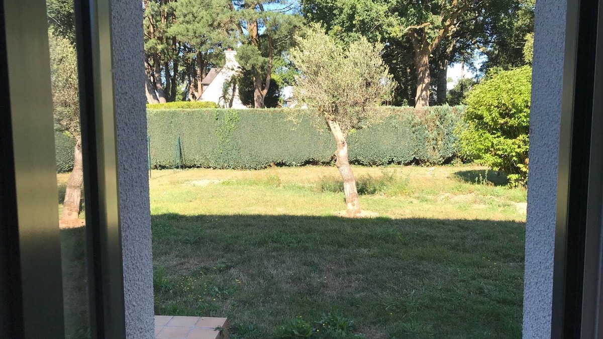 Saint-Ave Apartment | Studio 35m² with large garden, train station 5 min, parking, wifi THD, near beach
