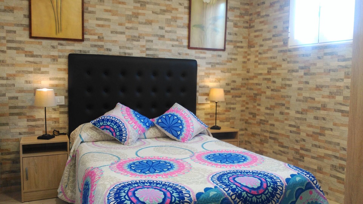 Ezcaray Apartment | STUDIO 4 PAX. VISIT AND TASTING WITH WINERY INCLUDED IN THE HEART OF THE VILLA