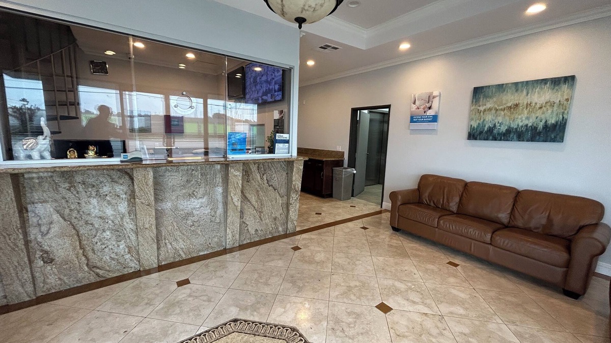 Gardena Hotel | Studio 6 Suites Gardena, CA