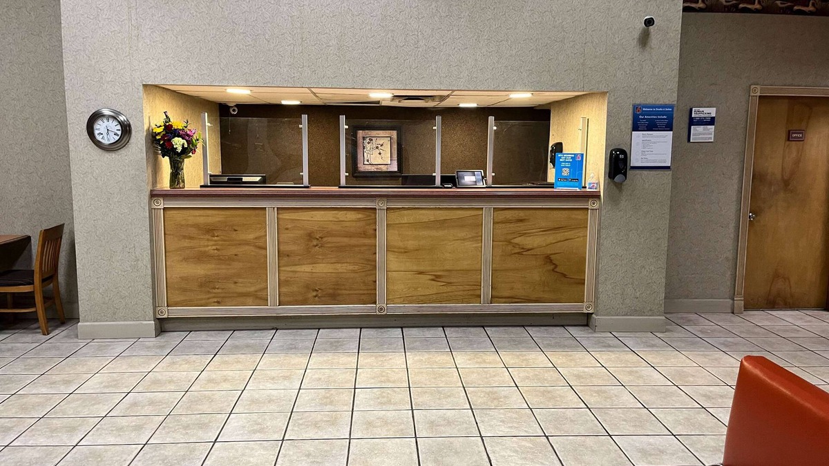 West Memphis Hotel | Studio 6 Suites West Memphis, AR - Memphis