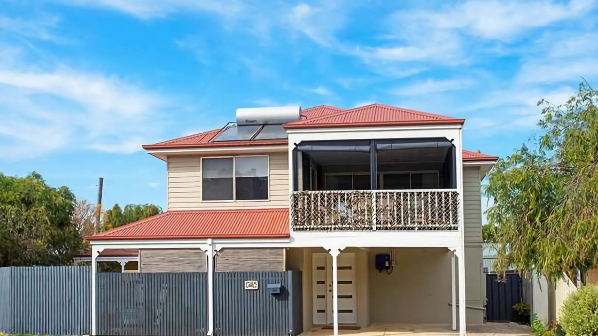 Busselton Apartment | Studio 66 Busselton - newly renovated 2- bed apartment, centrally located.