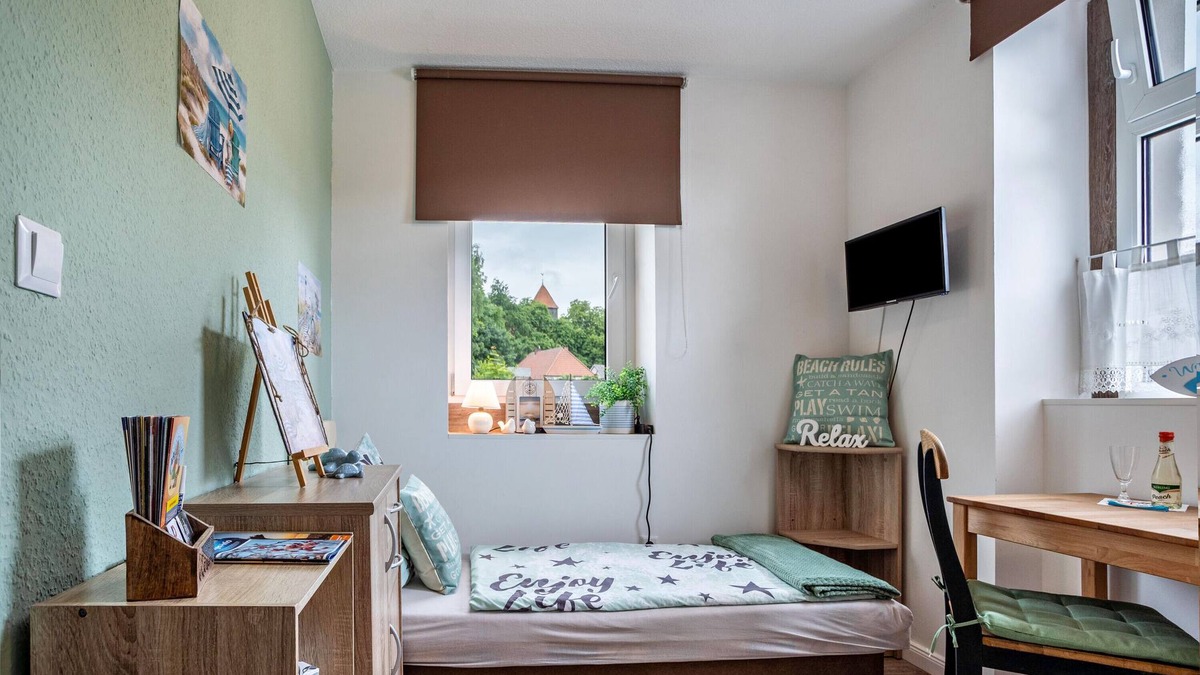 Reinberg Apartment | Studio Apartment 'Minimalistisch Bootsmann Koje' with Shared Terrace, Wi-Fi and Air Conditioning