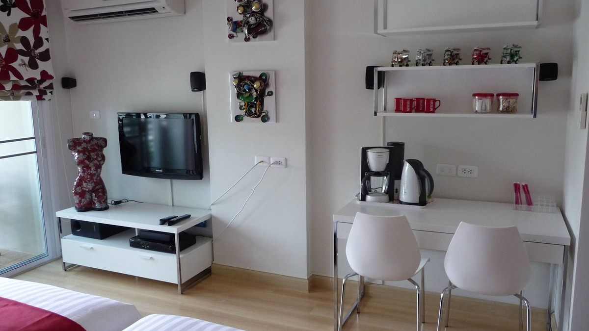 Hua Hin Apartment | Studio apartment, 1 BTH, sleep 2, clean, well equipped, maintained by owner