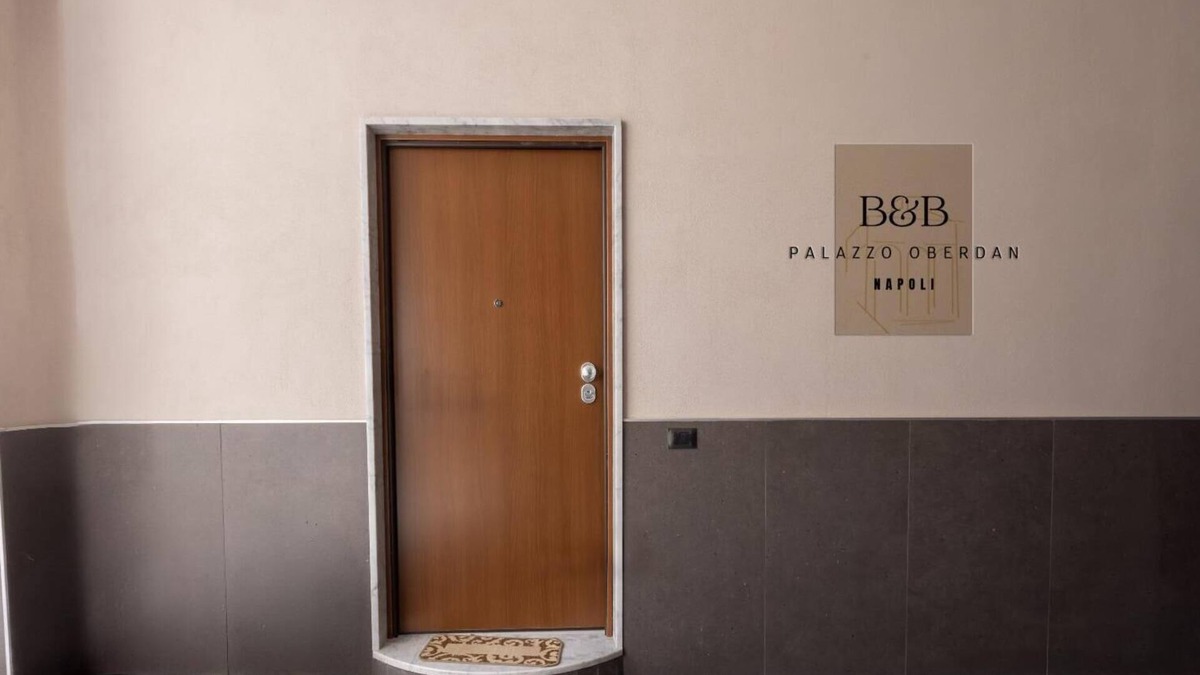 Afragola Apartment | Studio apartment 1 sleeps 5 Afragola (Na)