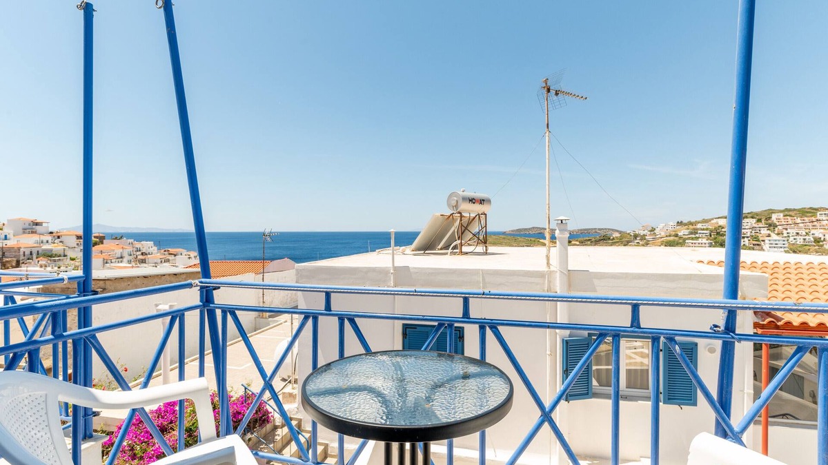 Mpatsi Apartment | Studio Apartment 'Aegeo Twin' with Balcony, Wi-Fi and Air Conditioning