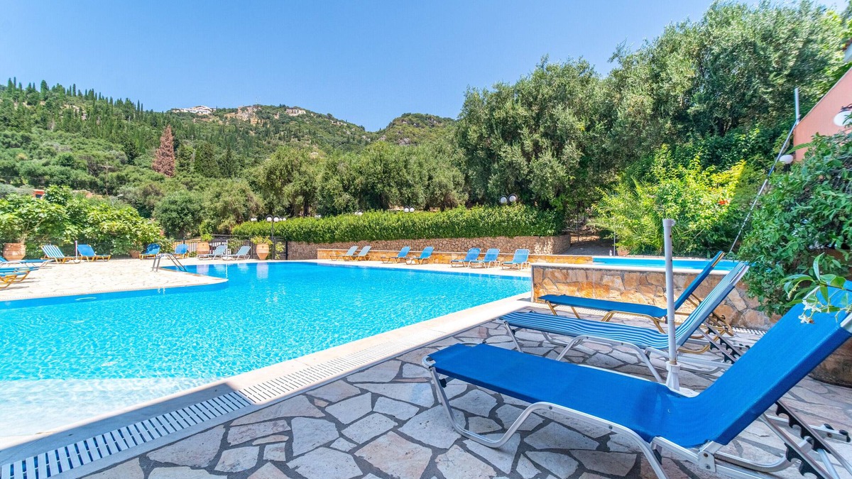 Lakones Apartment | Studio Apartment 'Arianna Superior Studio 19' with Shared Pool & Wi-Fi