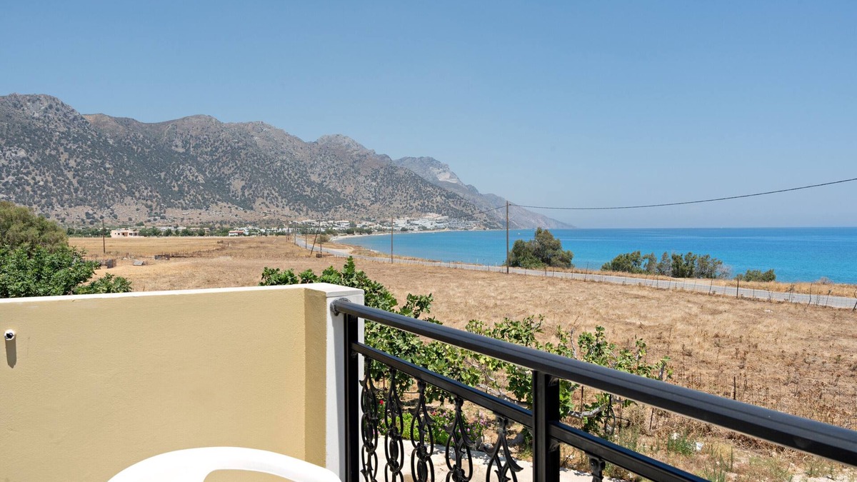 Kardamena Apartment | Studio Apartment 'Athina Seaside' with Balcony, Wi-Fi and Air Conditioning