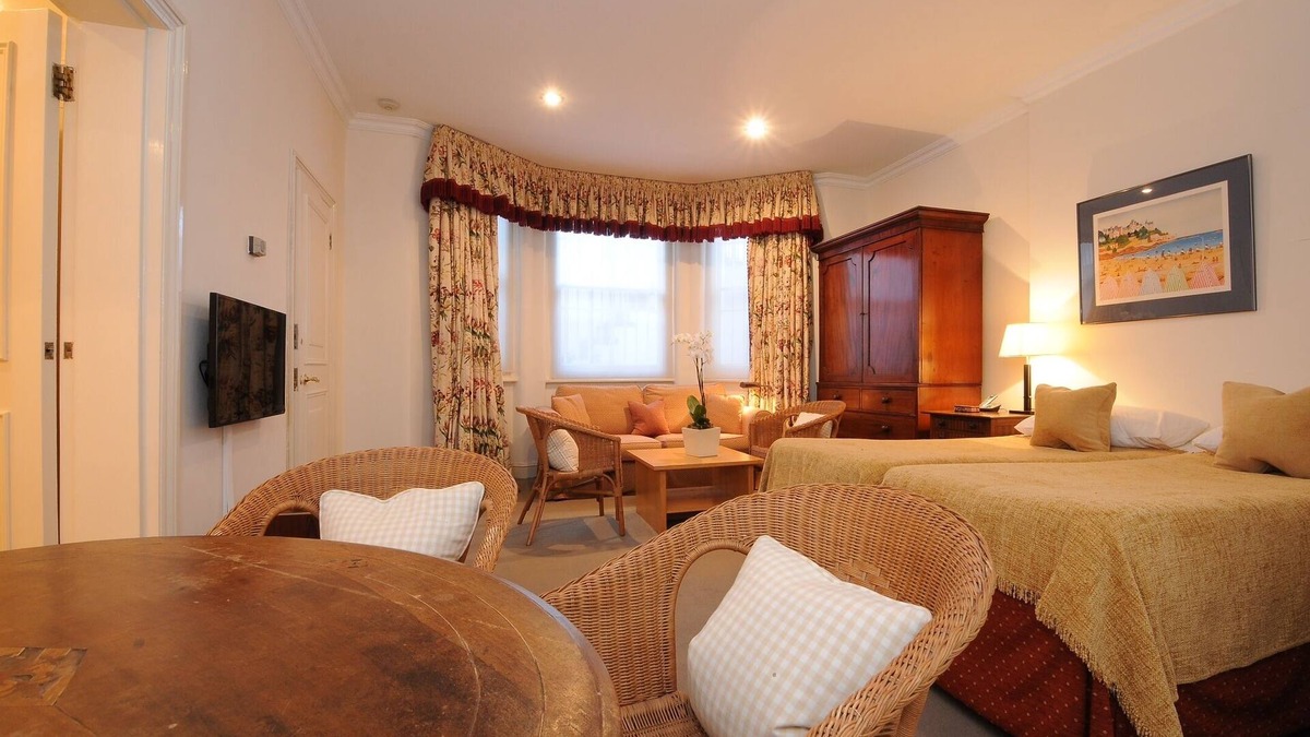 South Kensington Apartment | Studio Apartment in Prime London Location
