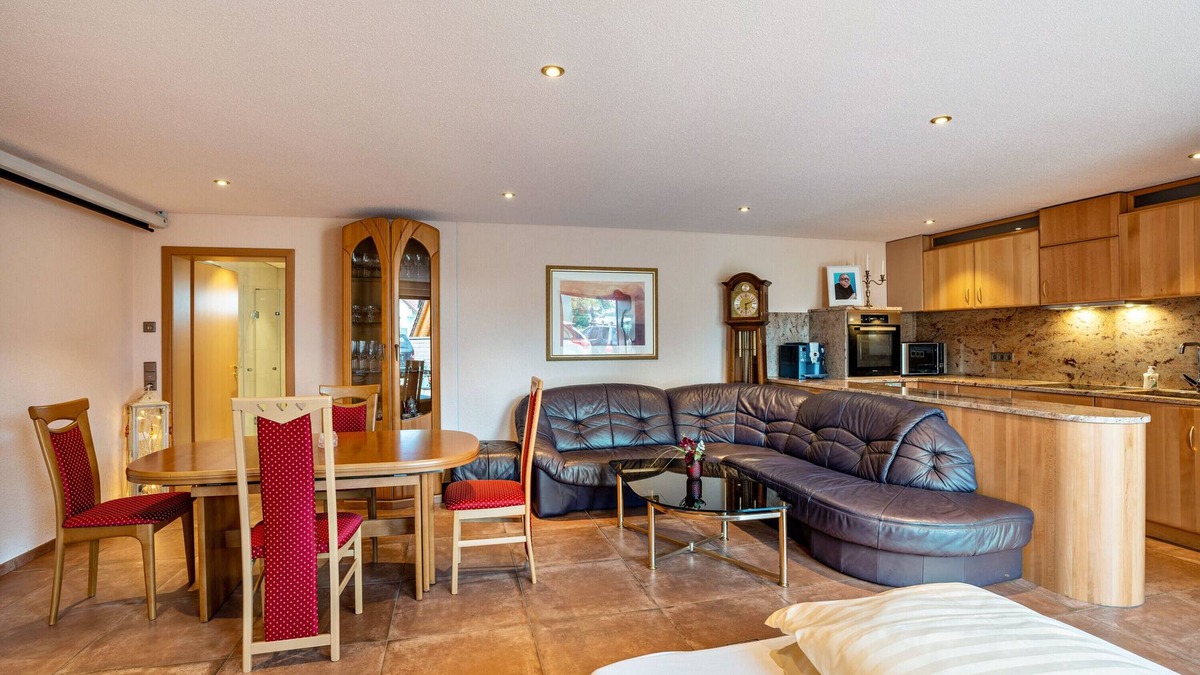 Sasbach Apartment | Studio Apartment 'Haus Am Bächel 2' with Shared Terrace and Wi-Fi