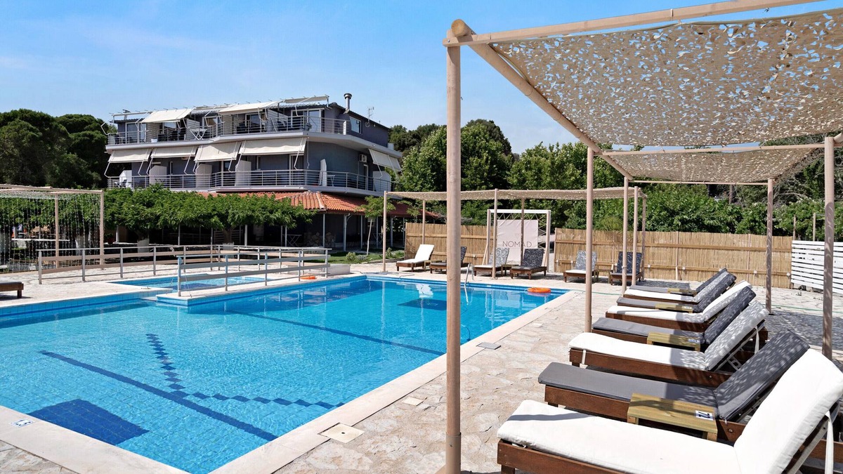 Pidima Kyras Apartment | Studio Apartment 'Iguana 2' with Shared Pool, Wi-Fi and Air Conditioning
