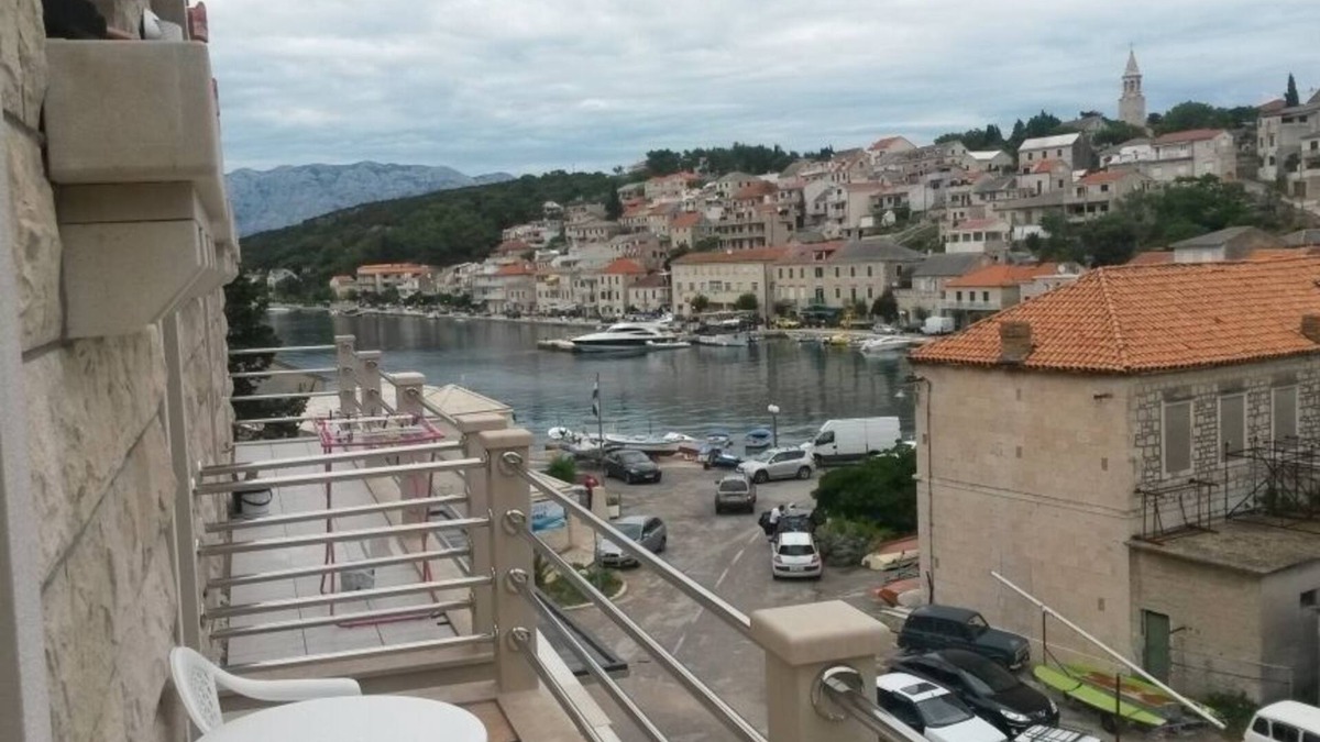 Povlja Apartment | Studio apartment in Povlja with Seaview, Terrace, Air condition, WIFI (3365-2)