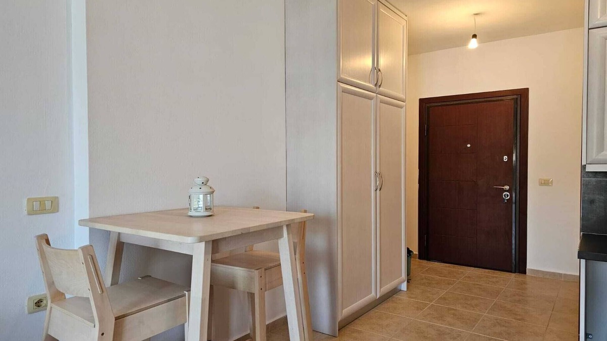Qender Apartment | Studio Apartment in Saranda by the Beach