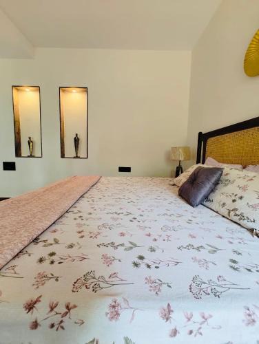 Vanelim Apartment | Studio Apartment jungle view 2minutes drive to the beach