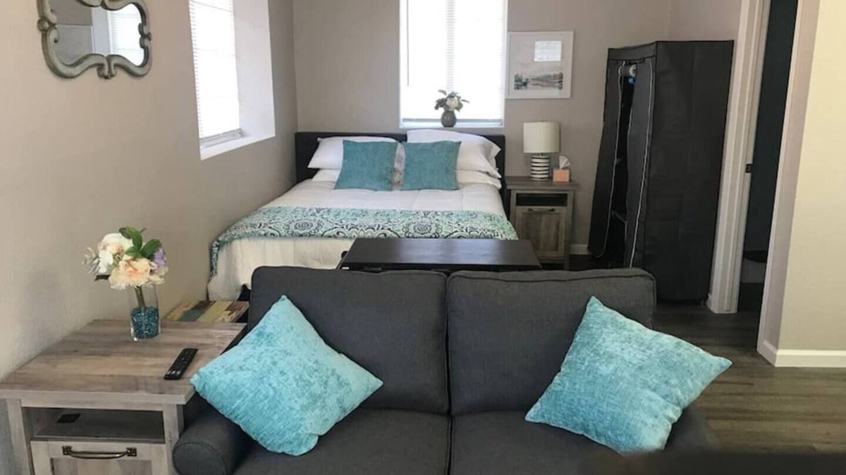 Alamedan Valley Apartment | Studio apartment located in the North Valley