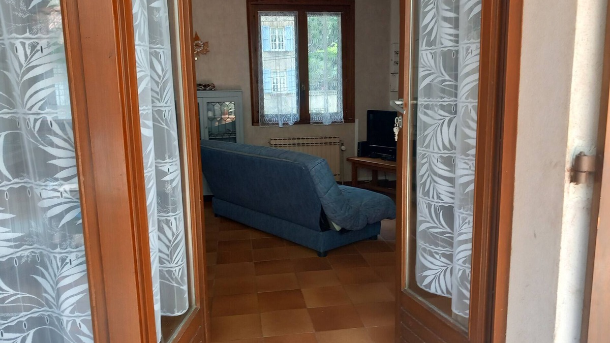 Vienne Apartment | Studio Apartment 'Maupas' with Shared Terrace and Wi-Fi