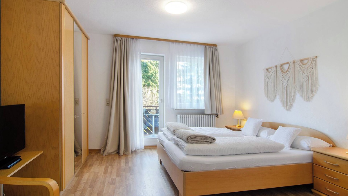 Bad Duerrheim Apartment | Studio Apartment 'Nr 8' with Shared Terrace, Shared Garden and Wi-Fi