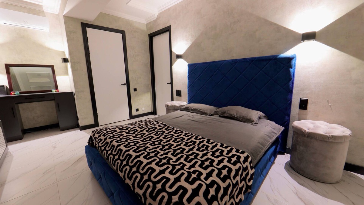 Bishkek Apartment | Studio apartment on the top floor of a 12-storey luxury building.