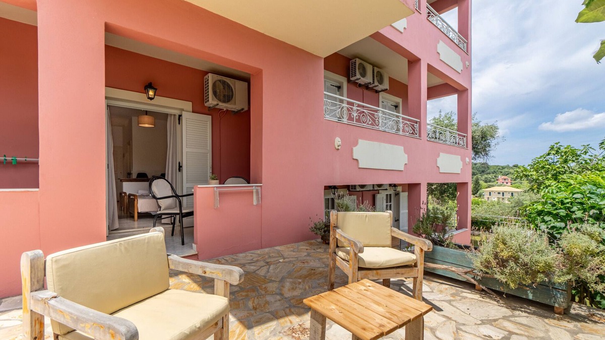 Astrakeri Apartment | Studio Apartment 'Standard' with Sea View, Wi-Fi and Air Conditioning