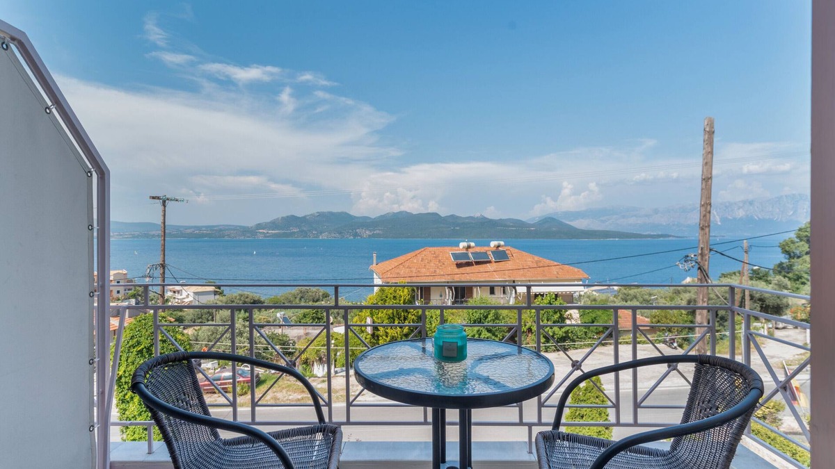 Spanokhorion Apartment | Studio Apartment 'Two Adults No 1' with Sea View, Wi-Fi and Air Conditioning