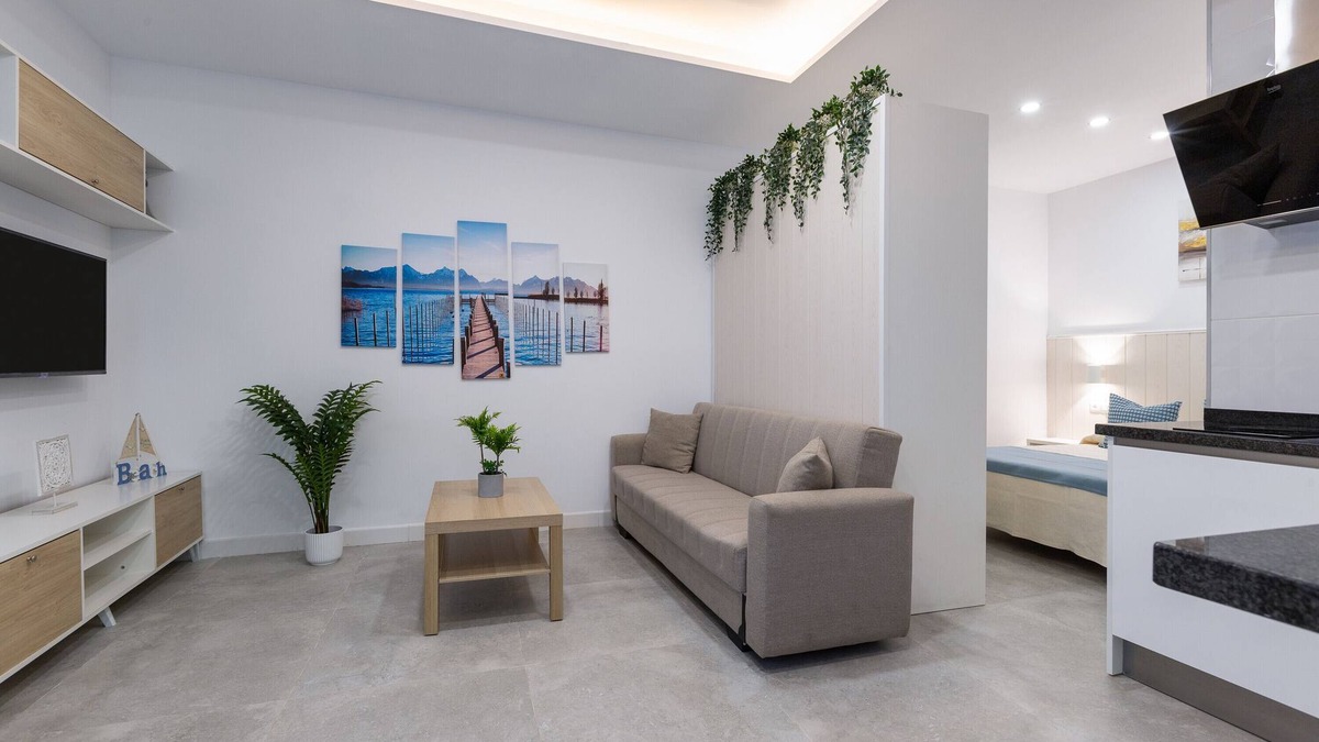Carretera de Cadiz Apartment | Studio Apartment "Victoria's" with Wi-Fi & A/C