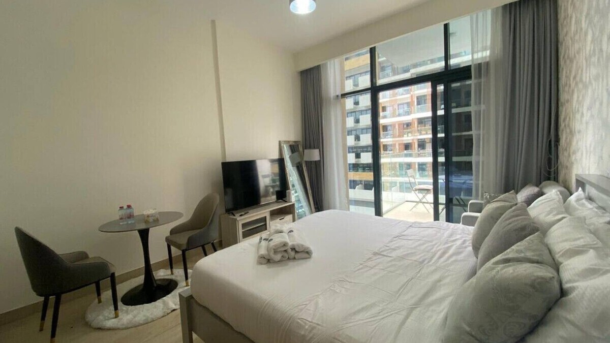 Jebel Ali Apartment | Studio Apartment with Pool and Gym Access