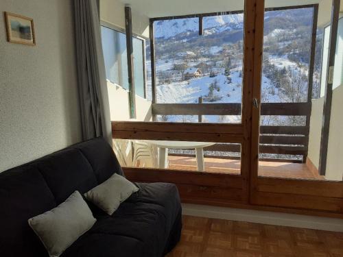 Le Sauze Apartment | Studio au Sauze avec balcon, parking et équipements tout confort - FR-1-165A-114
