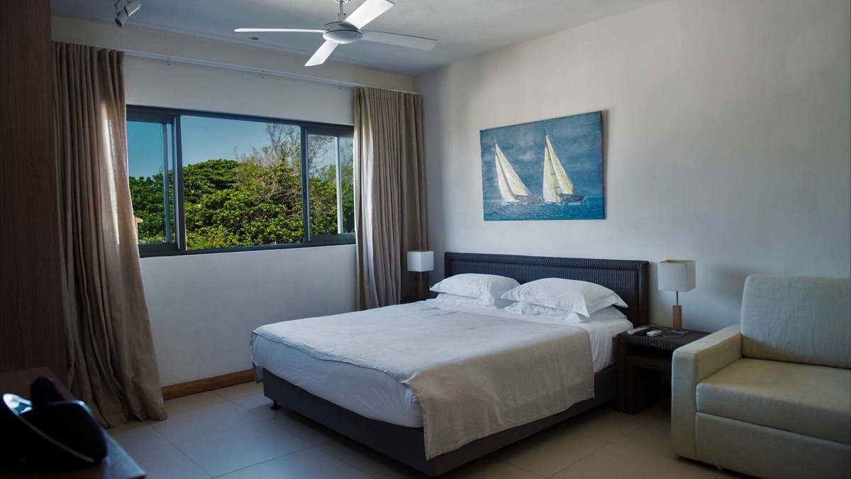 Blue Bay Apartment | Studio Aurea Coral Bay - one minute a magical beach with a private access