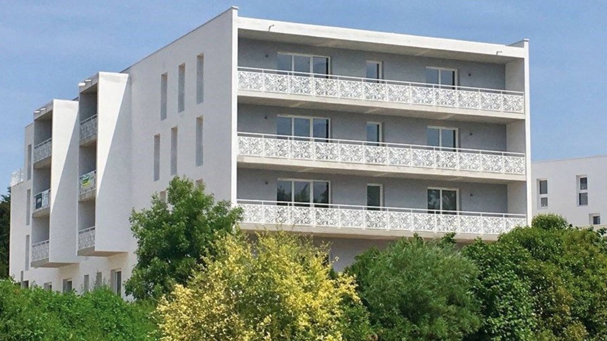 Jonzac Apartment | Studio avec accès gratuit aux Antilles !