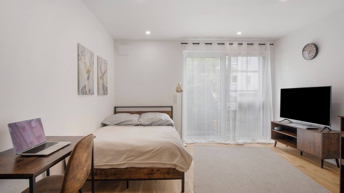 Hochzoll-Nord Apartment | Studio 'Ay Homes 10' with Balcony and Wi-Fi