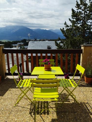 Pyrenees 2000 Apartment | Studio cabine chaleureux à Pyrénées 2000 - WiFi et parking privé