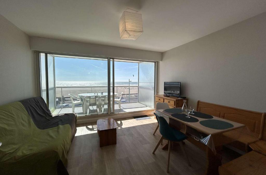 Saint-Jean-de-Monts Apartment | Studio cabine vue mer avec balcon à Saint-Jean-de-Monts - FR-1-224C-337