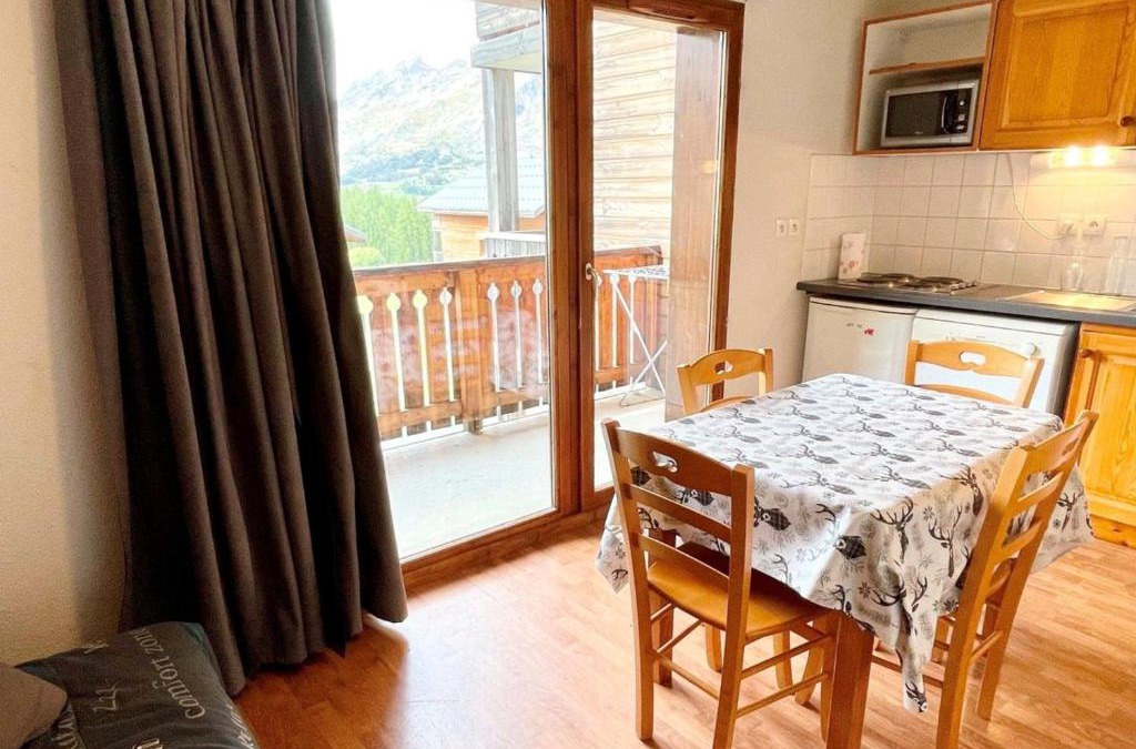 La Joue du Loup Apartment | Studio cabine pour 4 avec parking gratuit à La Joue du Loup - FR-1-504-633