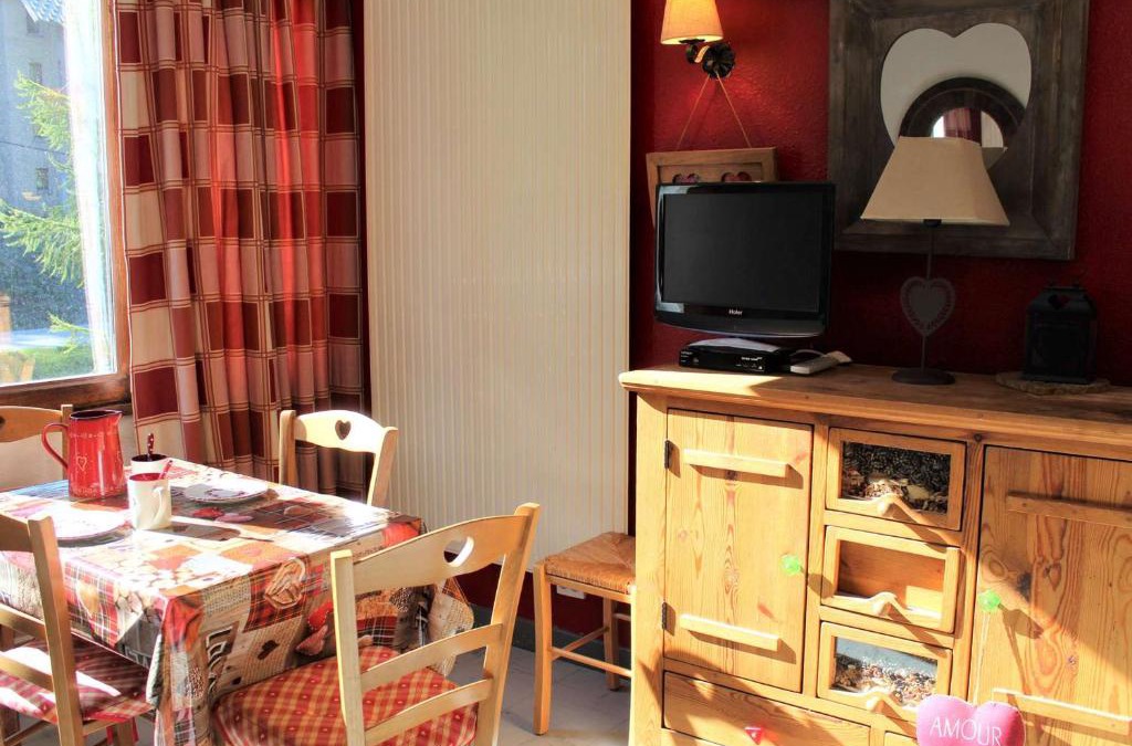 Les Claux Apartment | Studio calme proche centre et pistes, 4 couchages - Vars Les Claux - FR-1-330B-142