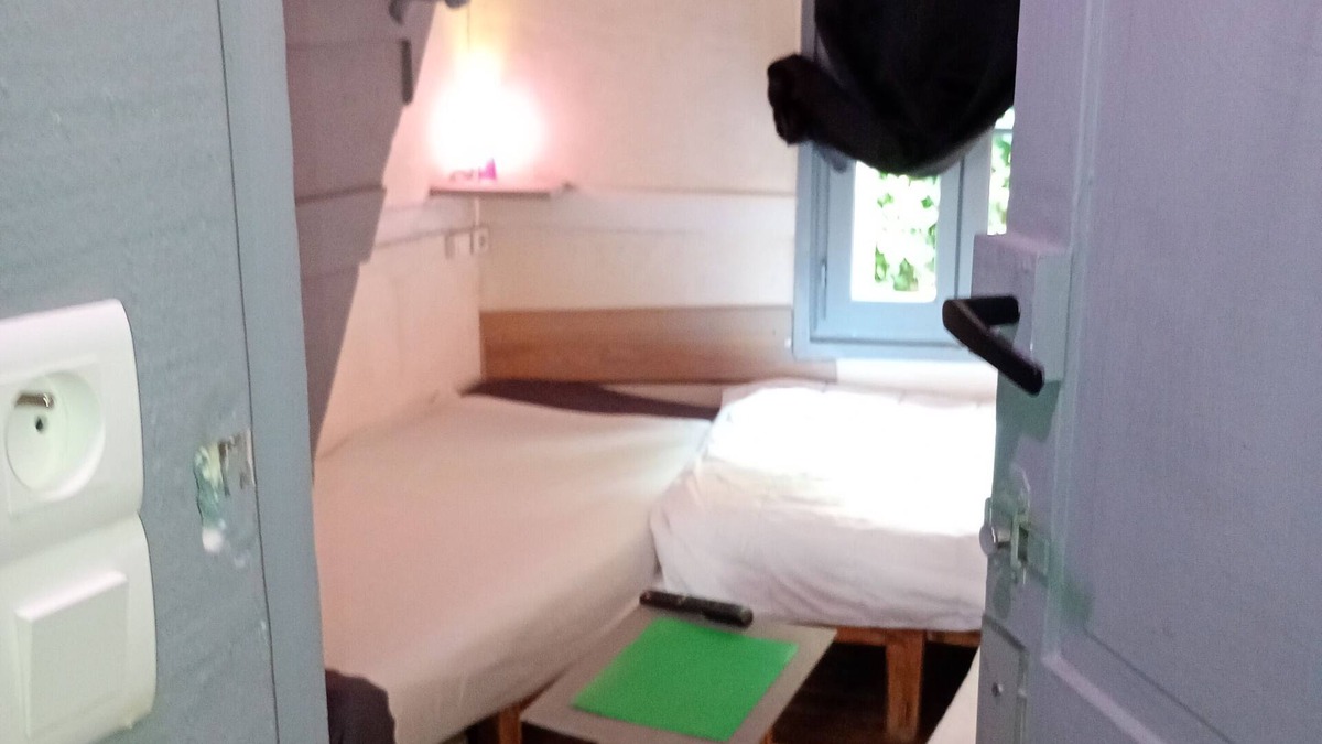 Thiers Apartment | Studio Center Thiers ~ Clermont-Ferrand ~ Lyon - Free Parking - Self-check-in