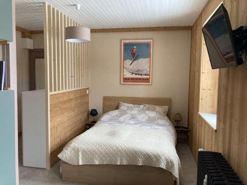 Lajoux Apartment | Studio chaleureux au départ des sentiers et pistes de ski