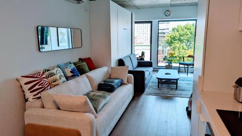 Quartier des Spectacles Apartment | Studio Chic au cœur de Montréal, à côté de tout