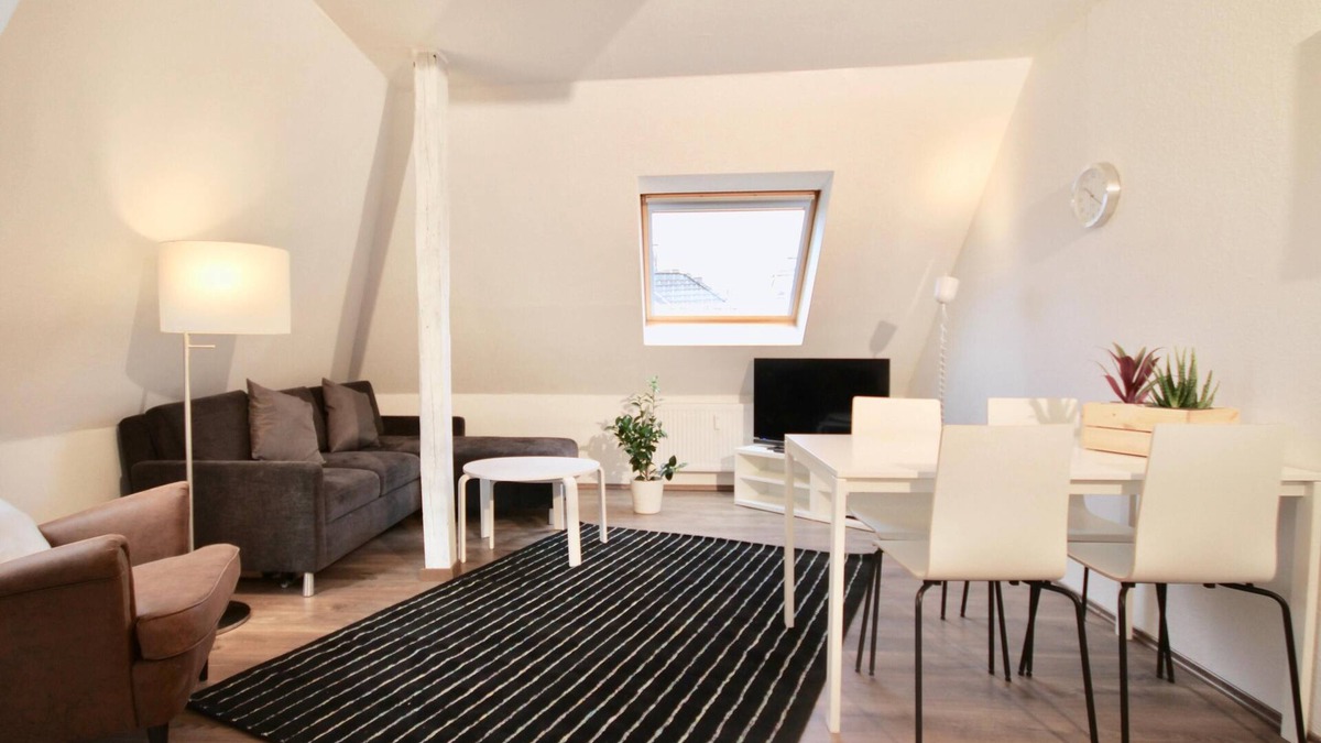 Griesenbruch Apartment | Studio-City-Private Bathroom-City view