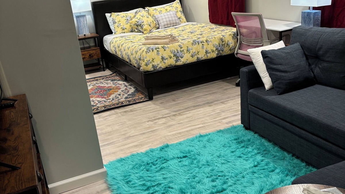 Cleveland Apartment | Studio-close to Cleveland clinic With WiFi and AC in Cleveland Heights
