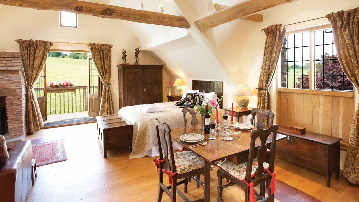 Tenbury Wells Cottage | Studio conversion rated 4-star by the tourist board