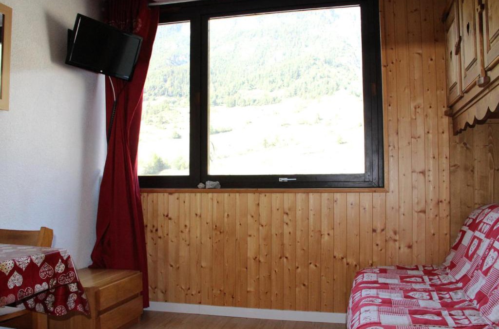 Lanslevillard Apartment | Studio cosy pour 2/3 pers., skis aux pieds, proche commerces et services à Val-Cenis - FR-1-508-235