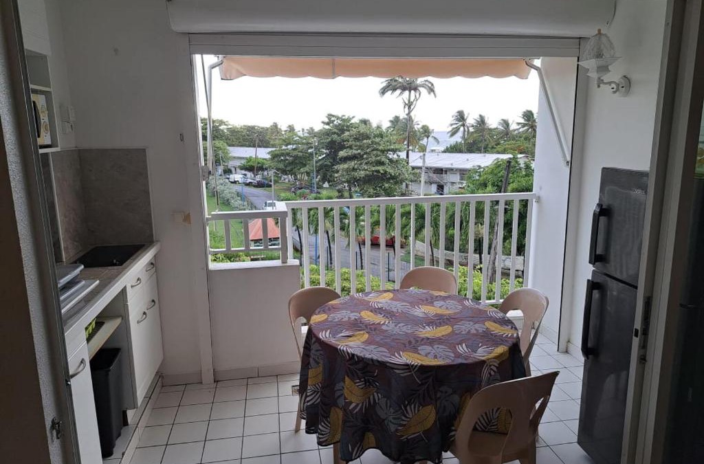 L'Autre-Bord Apartment | Studio cosy les pieds dans l'eau à l'autre bord