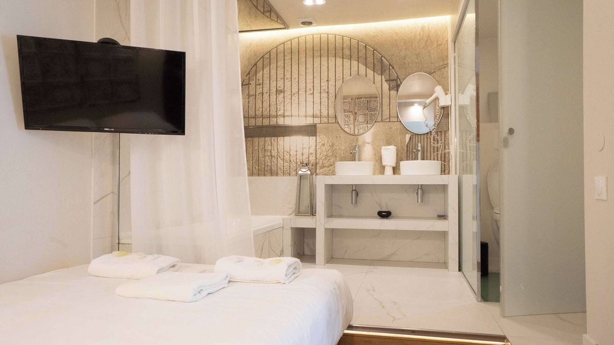 Quartier de la Goutte-d'Or Apartment | Studio cosy Love room - paris 18 -2P