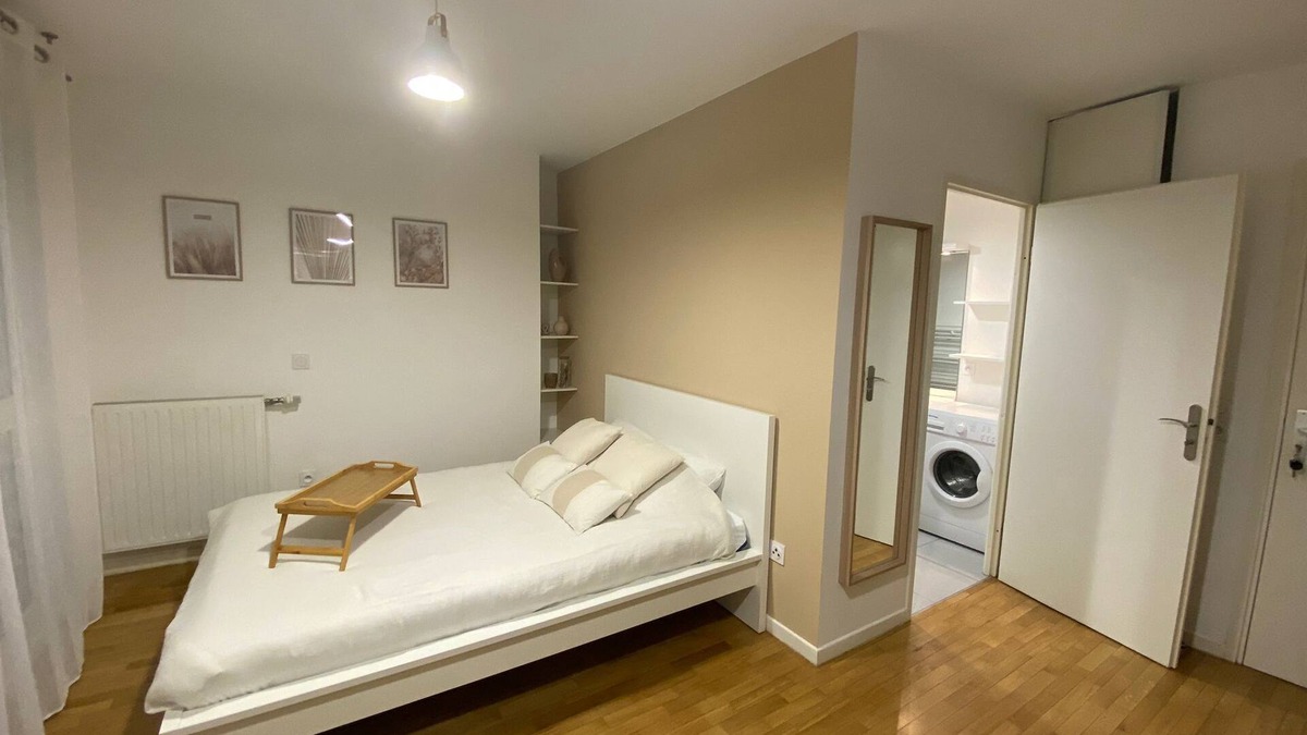 Deuil-la-Barre Apartment | Studio Cosy Proche Paris