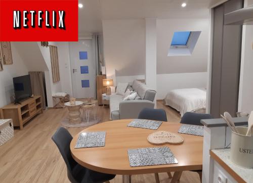 Vezelois Apartment | Studio cosy spacieux lumineux avec terrasse