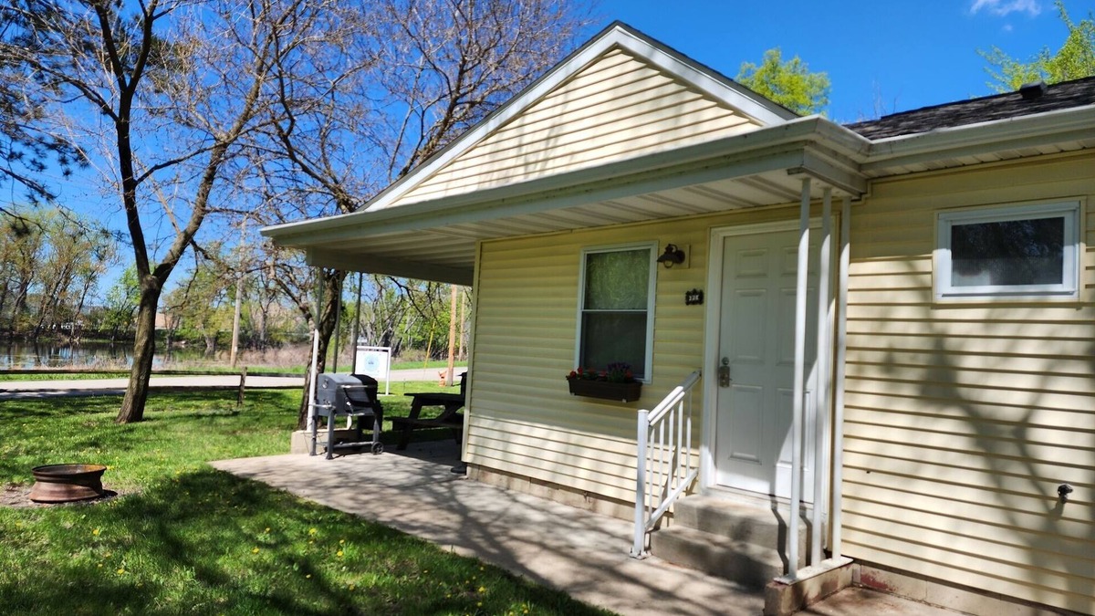 Trempealeau Cottage | Studio Cottage at Lake Road Campground, near the beautiful Mississippi River.