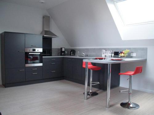 Halluin Apartment | Studio de charme à la ferme près de Lille, 50m² avec cuisine équipée et parking sécurisé - FR-1-510-173